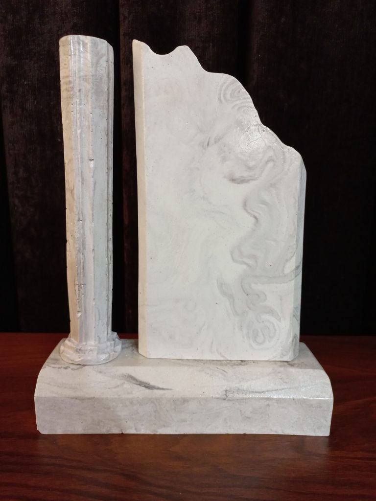 تندیس آماده